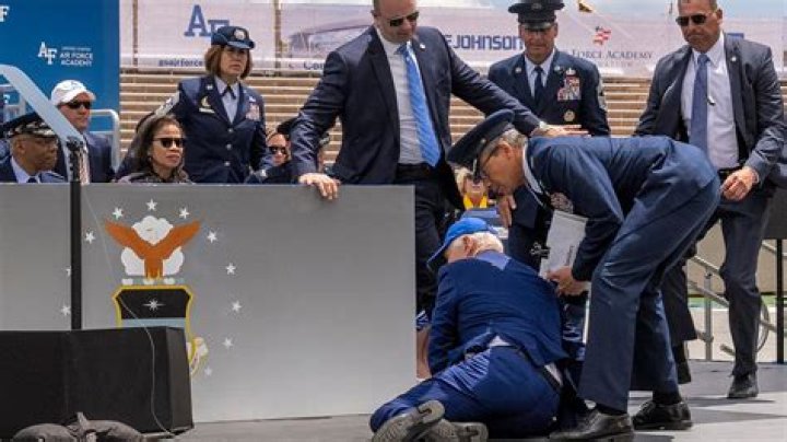 Abby Lee Miller Shares Emotional Story After Falling at the Airport — but Says a ‘Hot Fireman’ Helped Her Up!