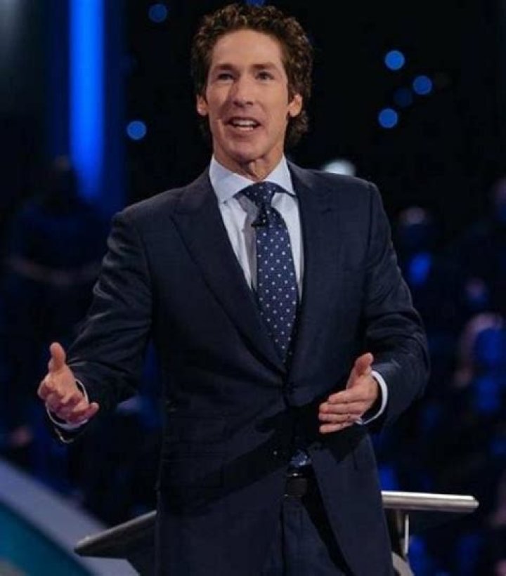 Aidan Ross Biography, Age, Height, Wife, Net Worth, Family