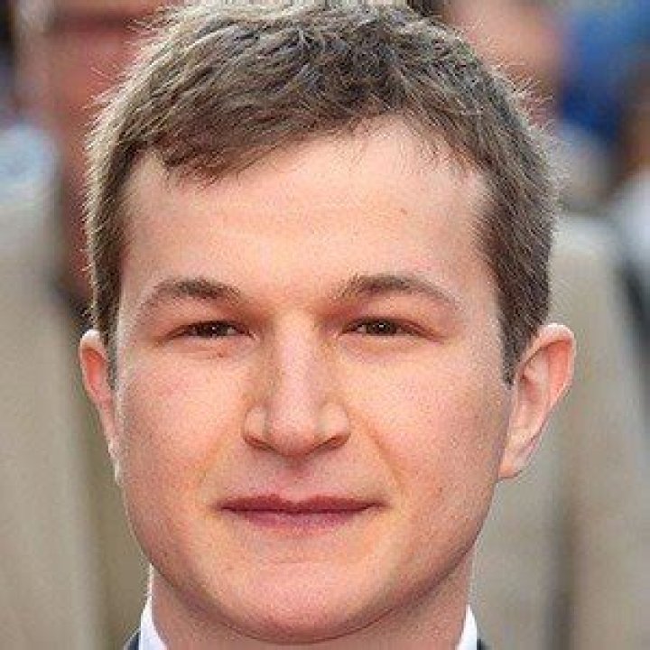 Alec Utgoff (TV Actor) - Age, Birthday, Bio, Facts, Family, Net Worth, Height & More