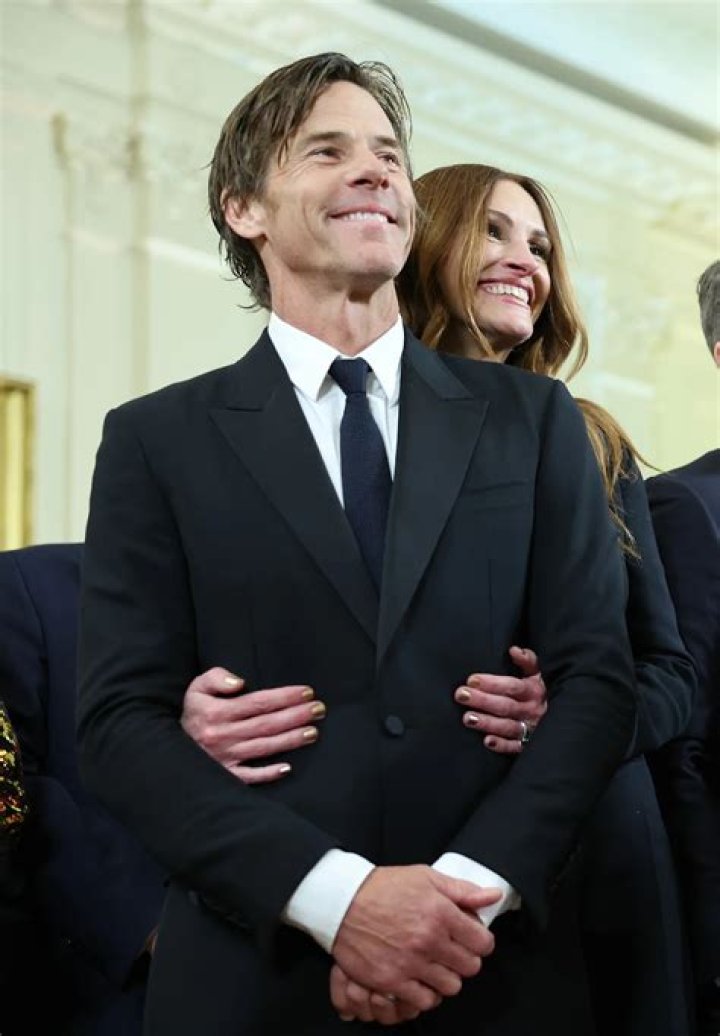 Are Julia Roberts and Husband Danny Moder ‘Living Separate Lives’ Amid Marriage Woes?