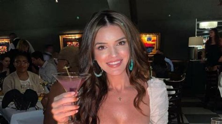 ‘Bachelor’ Star Raven Gates Slammed by Fans for “Disgusting” Tweet