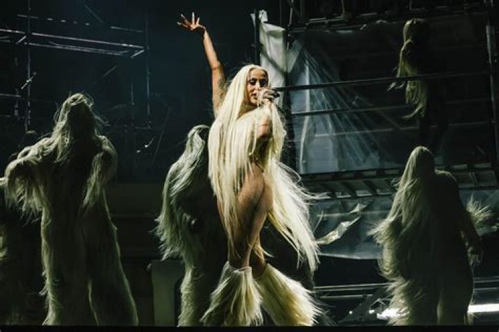 Beyoncé Best Bars: 7 Times The Superstar Flexed Her Rap Skills