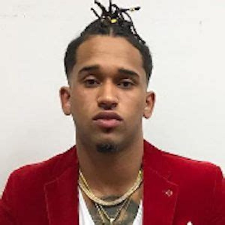 Bryant Myers (Reggaeton Singer) - Age, Birthday, Bio, Facts, Family, Net Worth, Height & More