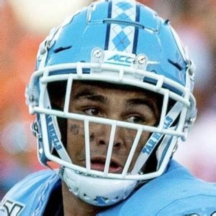 Chazz Surratt (Football Player) - العمر ، تاريخ الميلاد ، السيرة الذاتية ، الحقائق ، الأسرة ، صافي الثروة ، الطول والمزيد