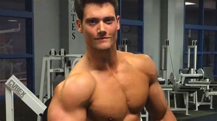 Connor Murphy Wiki - Biography, Height, Age, Girlfriend, Family, Workout, Diet & More