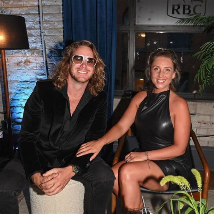 Does Mike Holmes have a wife? – Celebrity.fm – #1 Official Stars, Business & People Network, Wiki, Success story, Biography & Quotes