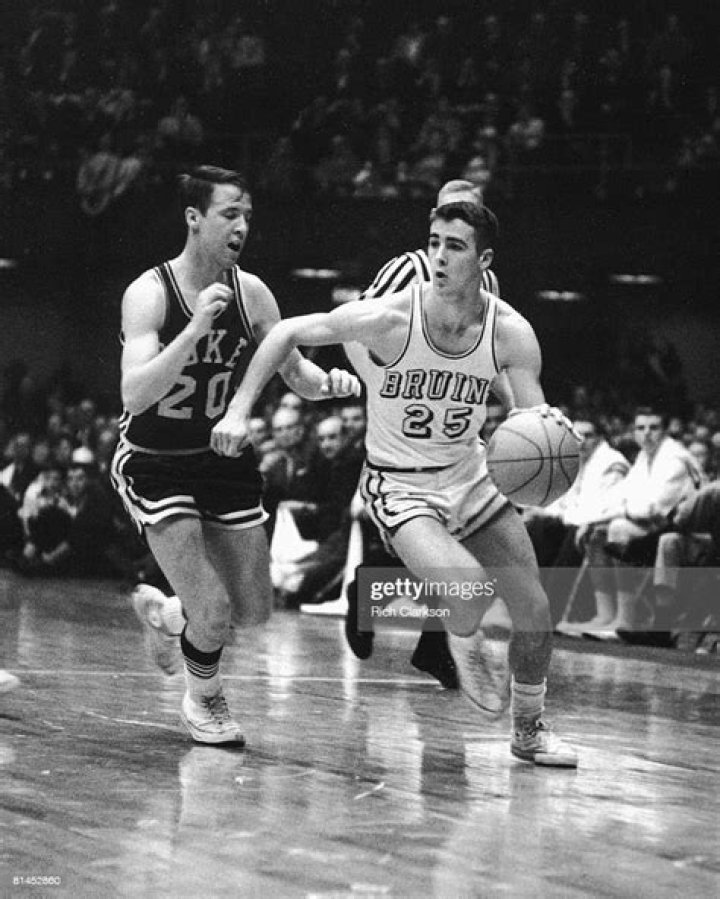 Gail Goodrich (Basketball Player) - Age, Birthday, Bio, Facts, Family, Net Worth, Height & More