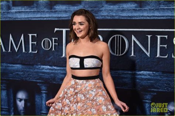 Game Of Thrones' Maisie Williams Confirms Stolen Topless Pictures