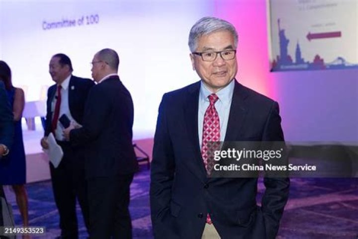 Gary Locke (Politician) - Age, Birthday, Bio, Facts, Family, Net Worth, Height & More