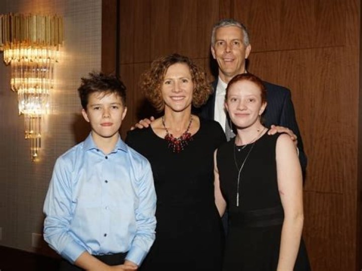 Gavin Hastings Biography, Age, Height, Wife, Net Worth, Family