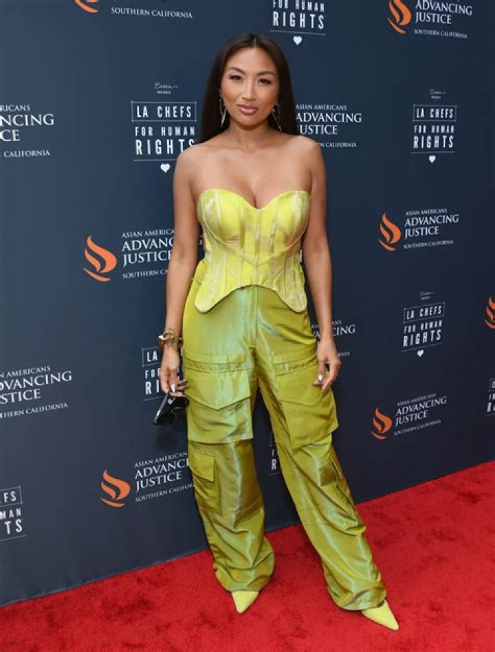 Jeannie Mai Roasted Over Resurfaced ‘Dark Meat’ Comment on ‘The Real’ Amid Jeezy Divorce