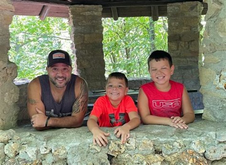 Jeremy Littel (TikTok Star) - Age, Birthday, Bio, Facts, Family, Net Worth, Height & More