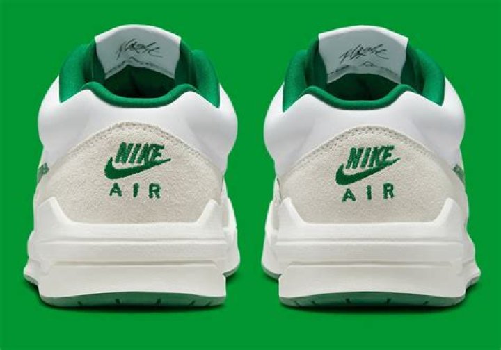 Jordan Stadium 90 Surfaces In White & Green: Photos