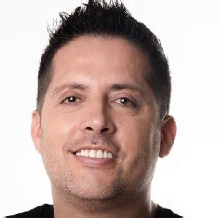 Jorge Serratos (TikTok Star) - Age, Birthday, Bio, Facts, Family, Net Worth, Height & More