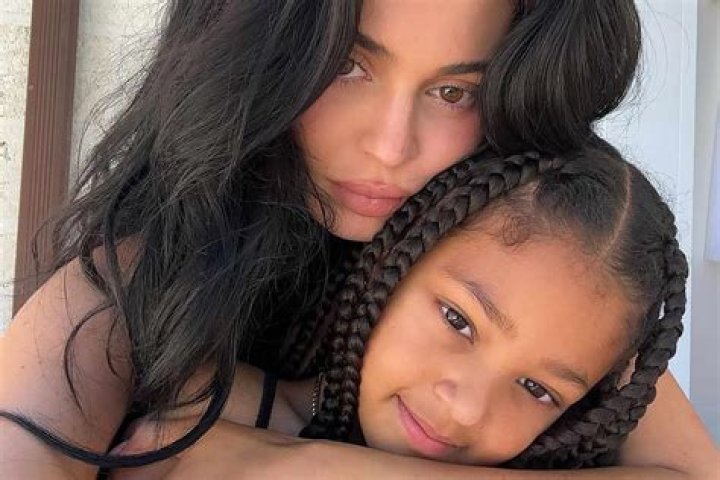 Kylie Jenner Says Her Daughter Stormi Is Already ‘Obsessed’ With Putting on Makeup: ‘She Begs Me’