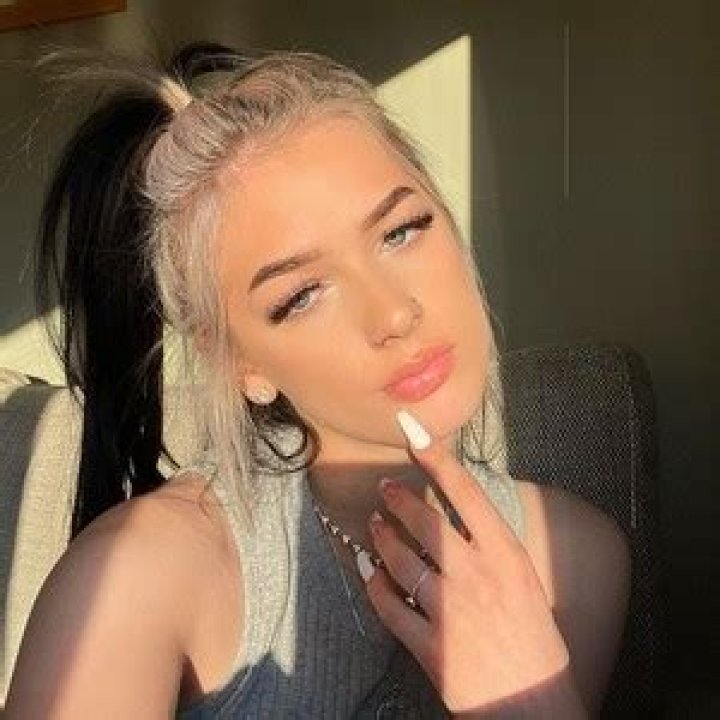 Lauren Kearns Age | Wiki, Net worth, Bio, Height, Boyfriend?