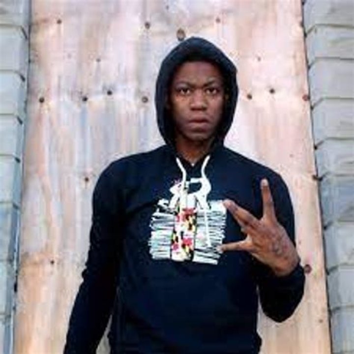 Lor Scoota (Rapper) - Age, Birthday, Bio, Facts, Family, Net Worth, Height & More