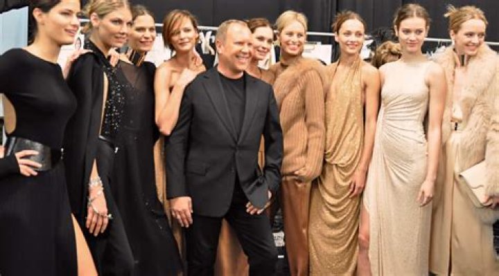 Michael Kors (Fashion Designer) - Age, Birthday, Bio, Facts, Family, Net Worth, Height & More