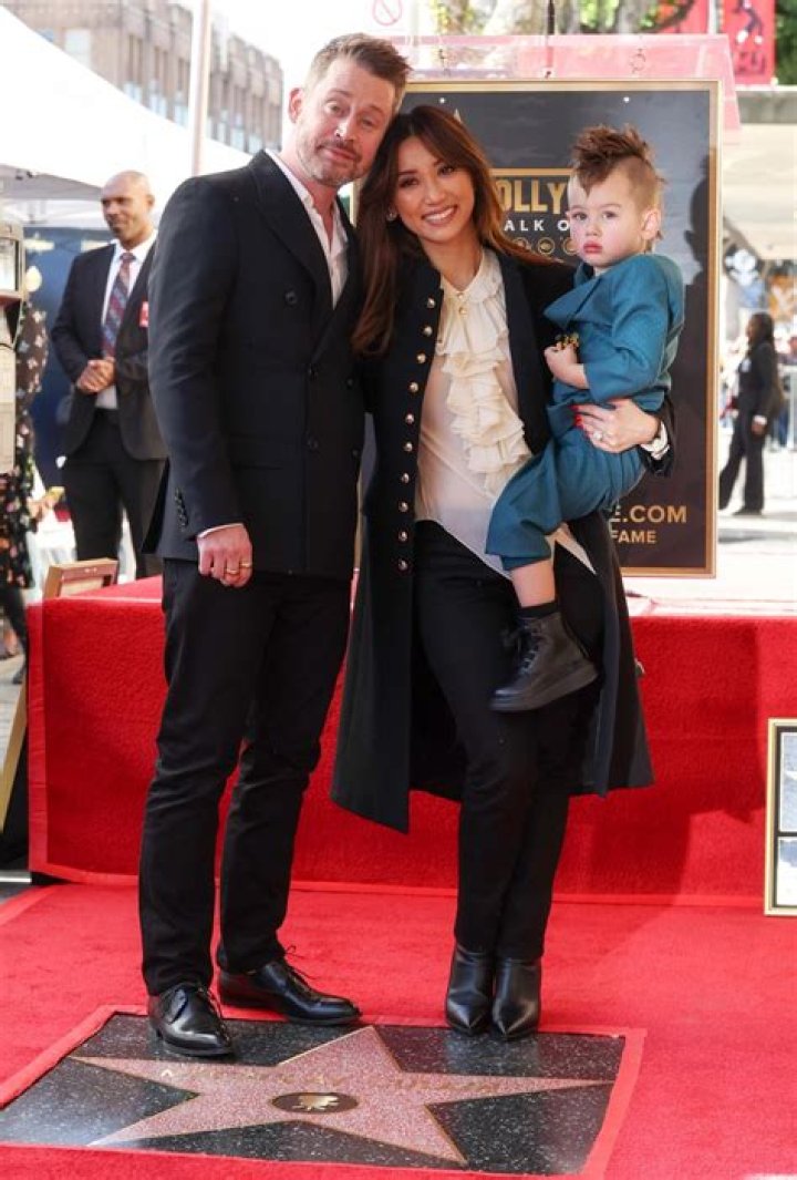 Missy Elliott's Mom Wows Fans During Hall Of Fame Induction Appearance