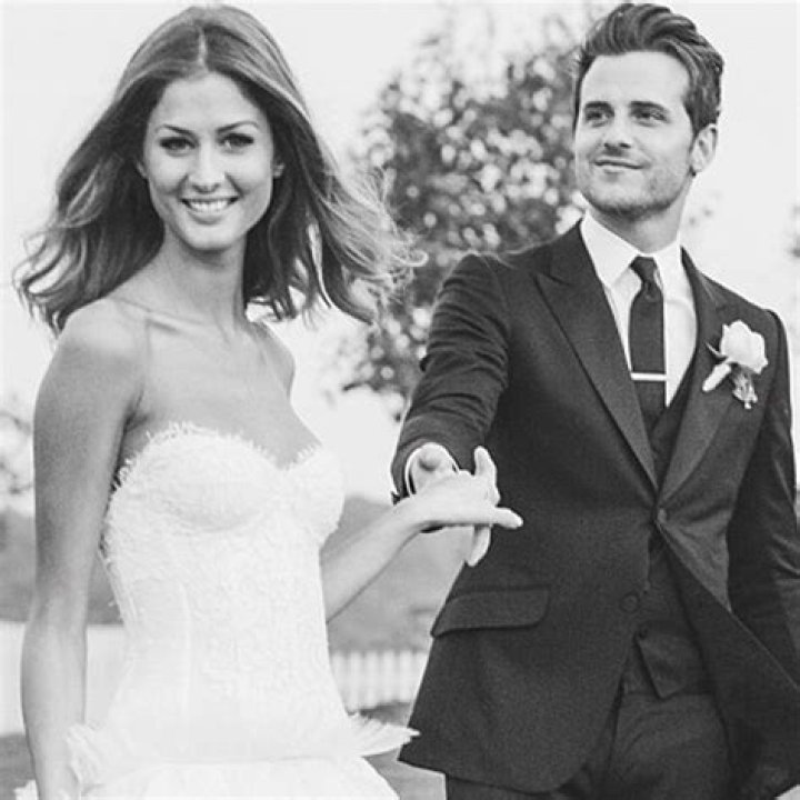 Óscar D'Leon (Bassist) - Leeftijd, Verjaardag, Bio, Feiten, Familie, Netto waarde, Hoogte & Meer