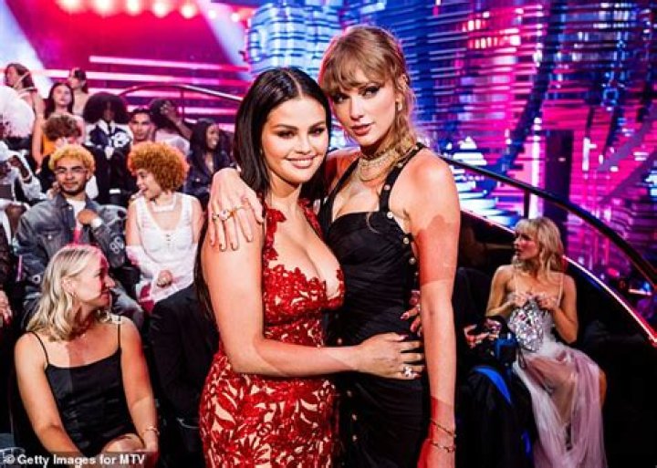 Selena Gomez ‘Leaning On’ BFF Taylor Swift Post-Rehab: ‘They’ve Been Through So Much Together’