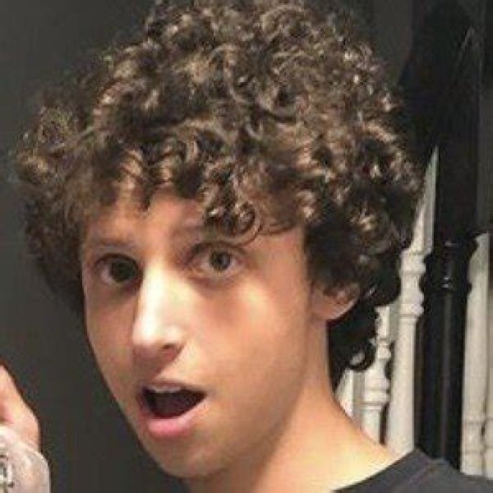 TJ Breese (YouTube Star) - Age, Birthday, Bio, Facts, Family, Net Worth, Height & More