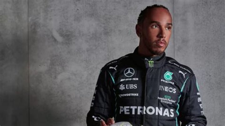 Wie viel verdient Lewis Hamilton?