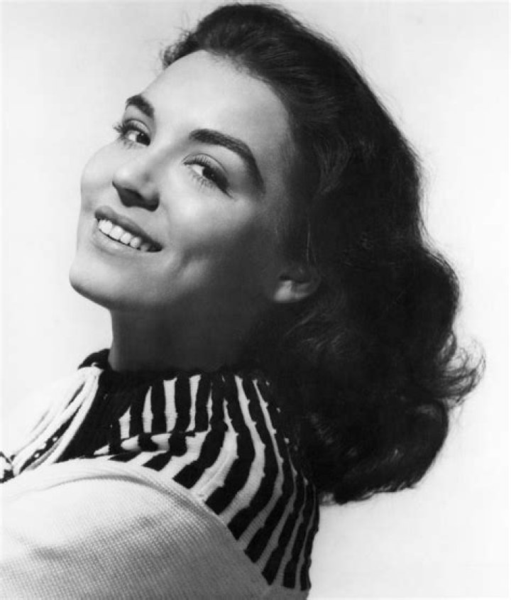 Zohra Lampert Biography, Age, Height, Husband, Net Worth, Family